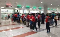 Về đến Nội Bài, ĐT nữ Việt Nam di chuyển xuống Cẩm Phả, chuẩn bị cho trận play-off lượt về