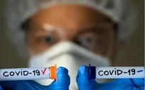 COVID-19 ngày 1/4: Hơn 800.000 người nhiễm bệnh, Mỹ và Pháp vượt Trung Quốc về số ca tử vong