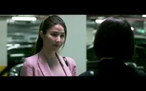 Tình yêu và tham vọng - Tập 7: Linh (Diễm My) ngã đau vì cú ngáng chân chơi bẩn của Hường (Diễm Hương)