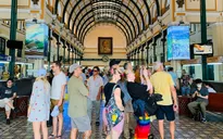 Gần 20.000 nhân viên du lịch ở TP.HCM tạm nghỉ việc