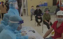 Hà Nội xét nghiệm nhanh COVID-19 tại các chợ đầu mối: Tiểu thương hợp tác, đến đúng giờ