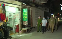 Đi từng ngõ, gõ từng nhà ngăn ngừa COVID-19 lây lan