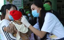 Cách hạn chế kích ứng da khi đeo khẩu trang nhiều