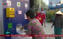 Máy phát thực phẩm miễn phí giúp người nghèo vượt qua mùa dịch Covid-19