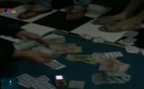 Đồng Nai: Phá ổ đánh bạc giữa mùa dịch, thu giữ hơn 100 triệu đồng