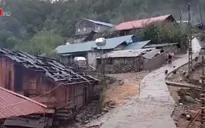 Miền Bắc đang trải qua những ngày mưa giông, giá rét bất thường