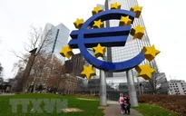 Hoạt động kinh tế của Eurozone giảm xuống mức thấp kỷ lục