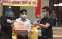 Chia sẻ với người dân bị ảnh hưởng dịch COVID-19