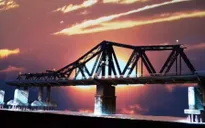 Sáng tạo với mô hình cầu Long Biên thu nhỏ