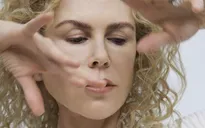 Khi Nicole Kidman biến hóa