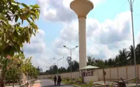 Đảm bảo nước ngọt cho người dân tại khu cách ly