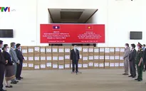 Việt Nam hỗ trợ thiết bị y tế trị giá hơn 7 tỷ đồng cho Lào chống dịch COVID-19