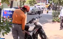 Doanh nghiệp thương mại điện tử triển khai giao hàng không tiếp xúc