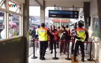 Indonesia: Bắt buộc người dân đeo khẩu trang khi ra ngoài