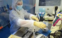 Nga ứng dụng bộ xét nghiệm SARS-CoV-2