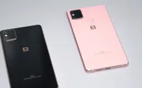 Bphone B86 - Smartphone không phím bấm, không "cằm" và biết "lặn"