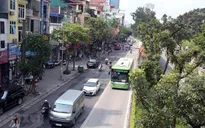 TP.HCM nắng nóng gay gắt, Hà Nội chiều tối và đêm có mưa, dông