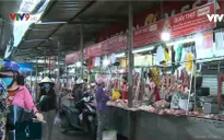 Người dân không mặn mà với thịt heo đông lạnh