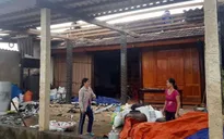 Lốc xoáy "tốc mái" hơn 100 ngôi nhà ở Hà Tĩnh