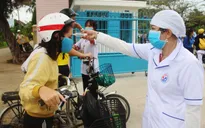 Yêu cầu dừng ngay việc vận động phụ huynh mua máy đo thân nhiệt cầm tay