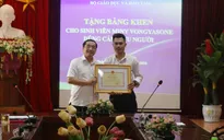 Nhảy xuống sông cứu người, sinh viên Lào nhận bằng khen Bộ trưởng