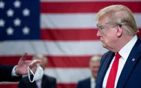 Ai sẽ chèo lái nước Mỹ nếu Tổng thống Trump "dính" COVID-19?