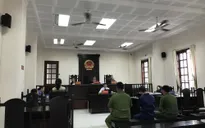 Xét xử cán bộ Trung tâm Hỗ trợ xã hội dâm ô trẻ em: 3 bị hại xin vắng mặt