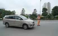Xử phạt gần 1 tỷ đồng trong ngày đầu tổng kiểm soát phương tiện giao thông
