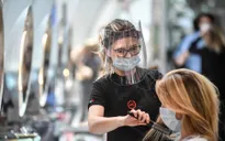 Italy cho phép các cửa hàng hoạt động trở lại