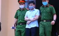 Những khúc mắc trong vụ sửa điểm thi tại Hòa Bình: Ai nhờ nâng điểm?