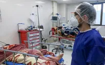Khoảng 10.000 nhân viên y tế Iran mắc COVID-19