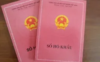 Quản lý bằng sổ hộ khẩu: Chỉ người dân là khổ!