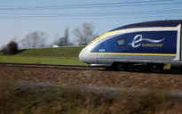 Hành khách đi tàu cao tốc Eurostar buộc phải đeo khẩu trang