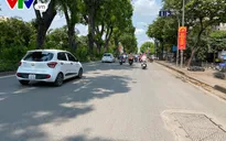 Nắng nóng lên hơn 40 độ, chỉ số UV ở mức báo động
