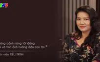 Con gái Kiều Trinh bị bạn trêu chọc vì mẹ đóng “cảnh nóng”