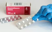 Anh phát hiện thuốc kháng viêm steroid hiệu quả trong điều trị COVID-19 thể nặng