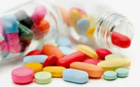 Tuyệt đối cấm sử dụng thuốc phiện, chế phẩm từ thuốc phiện trong y học và đời sống