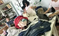 Nhóm "dũng sĩ tái chế" và ước mơ thư viện miễn phí