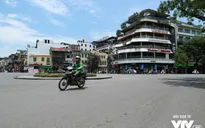 Sau ít ngày dịu mát, nắng nóng gay gắt quay trở lại Hà Nội