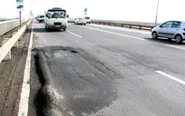 Đấu thầu qua mạng tìm nhà thầu sửa chữa mặt cầu Thăng Long