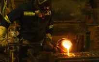 Giá vàng lập đỉnh 8 năm