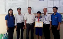 Biểu dương học sinh lớp 5 trả lại 68 triệu đồng nhặt được