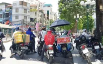 Muôn kiểu vi phạm giao thông những ngày nắng nóng kỷ lục