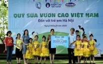 Quỹ sữa Vươn cao Việt Nam và Vinamilk trao tặng 120.000 ly sữa cho trẻ em Hà Nội