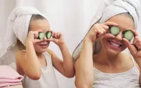 Làm đẹp cho các bé ngay từ bây giờ với 7 mặt nạ tự nhiên