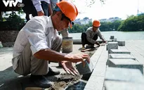 Nhiều quận, huyện Hà Nội dùng đá lát vỉa hè chưa đạt yêu cầu