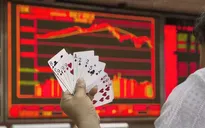 Chứng khoán bùng nổ, nhà đầu tư Trung Quốc "đánh cược" với niềm tin chắc thắng