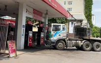 Thua lỗ lớn, doanh nghiệp có xu hướng giảm sản lượng xăng dầu bán ra