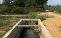 Phát hiện thi thể nữ sinh dưới mương nước, xe đạp dựng cách đó 500m