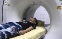 Làm rõ việc một phụ huynh hành hung học sinh lớp 1 ở Hòa Bình